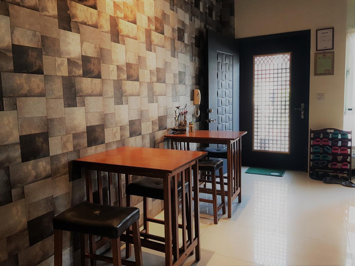 Railway Traveler B&B T'ai-tung Dış mekan fotoğraf