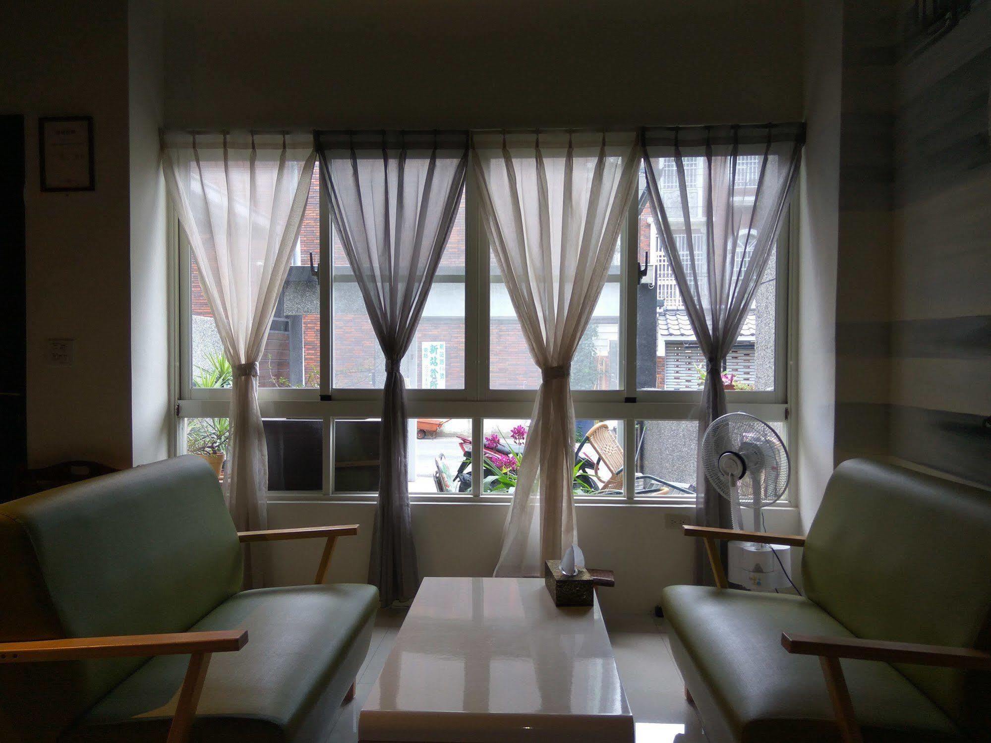Railway Traveler B&B T'ai-tung Dış mekan fotoğraf